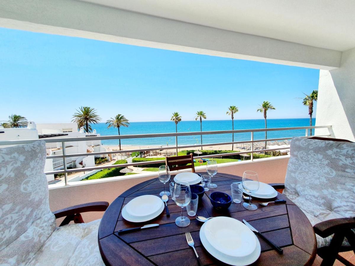 Marbellamar Seafront Экстерьер фото